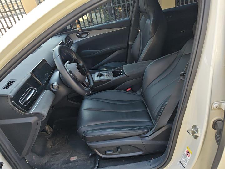 Seal 06 EV 2024 DM-i 80KM Premium photo 7
