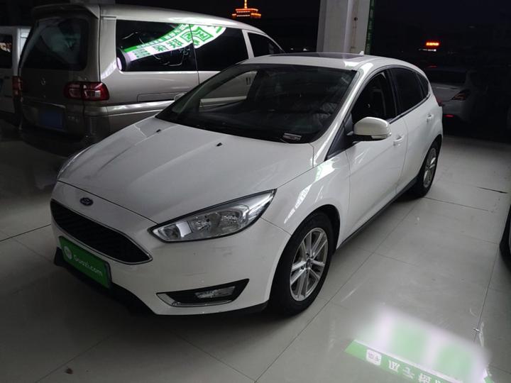 Focus 2017 Hatchback 1.6L AT Fashion