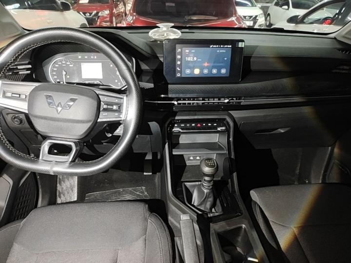 Wuling 2021 1.5T MT photo 8