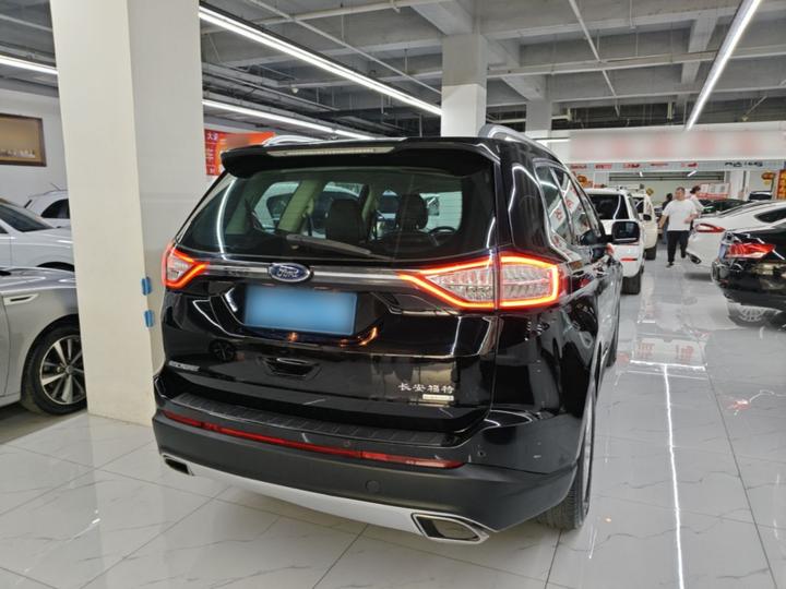 Edge 2018 EcoBoost 245 RWD 7-Seater China V photo 4