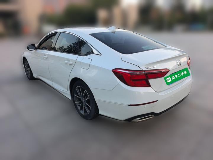 2022 260TURBO Elegant photo 4
