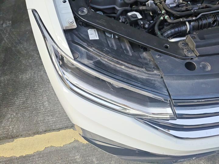 Tiguan L 2024 300TSI AT RWD Smart photo 7