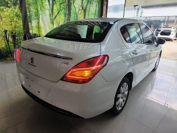 308 2014 Classic 1.6L AT photo 6