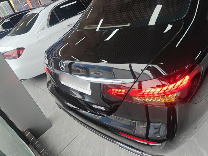 E-Class 2023 Facelift E 260 L photo 3