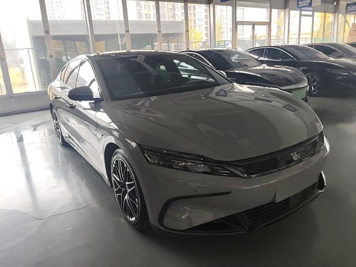 Han 2025 EV 605KM Premium photo 3