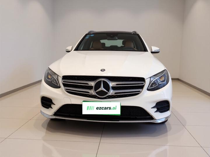 GLC 2017 GLC 260 4MATIC Dynamic photo 2