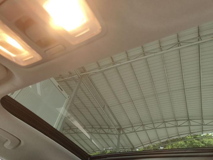 ix25 2015 1.6L AT RWD Smart GLS photo 7