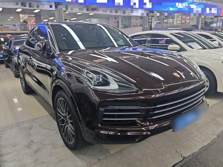 2019 Cayenne 3.0T photo 3