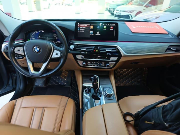6 SeriesGT 2021 Facelift 630i Luxury Design Package photo 5