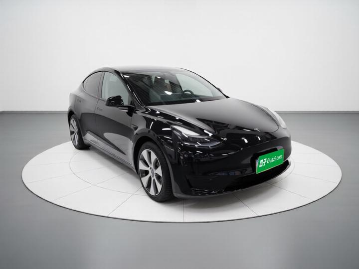 Model Y 2022 RWD photo 3