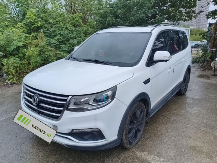 Forthing SX6 2016 1.6L MT Luxury