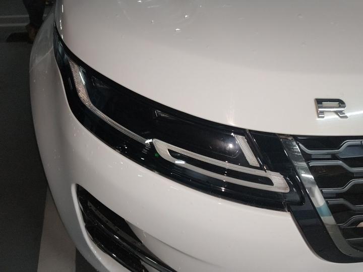 Range Rover Evoque 2022 Evoque L 249PS R-Dynamic Luxury photo 7