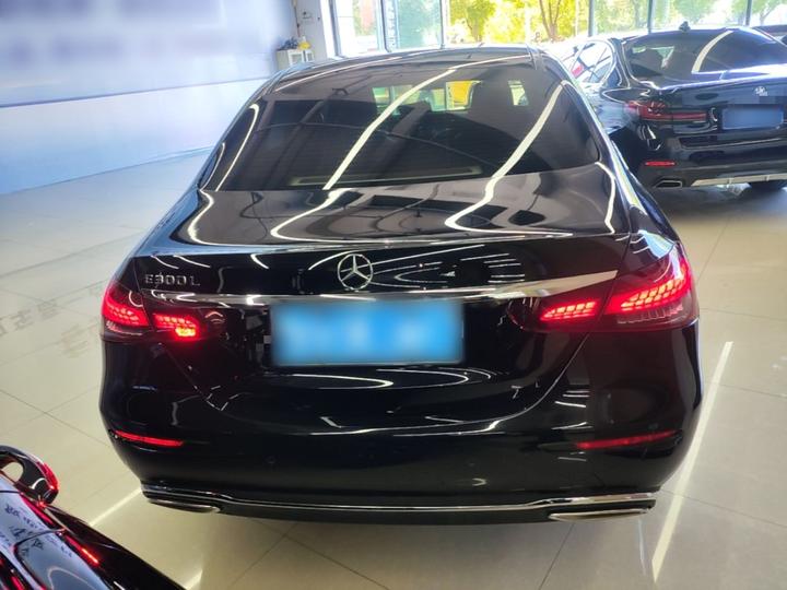 E-Class 2022 Facelift E 260 L photo 3