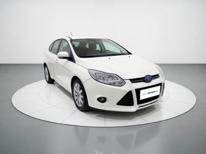Focus 2012 Hatchback 1.6L AT Comfort photo 3