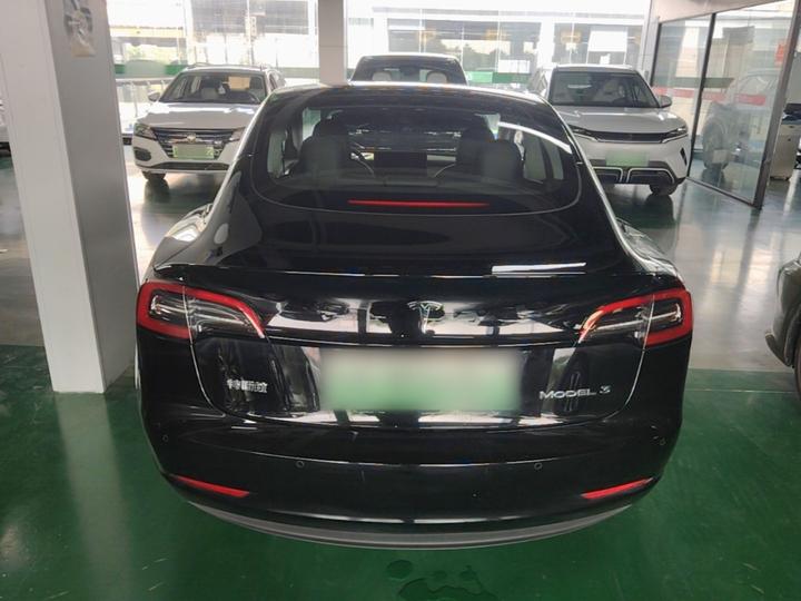 Model 3 2022 RWD photo 3