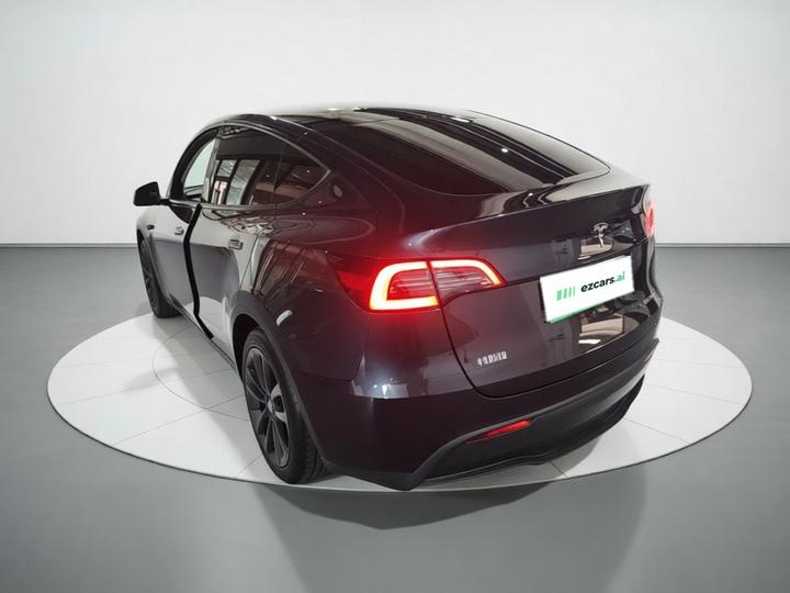 Model Y 2024 RWD photo 4