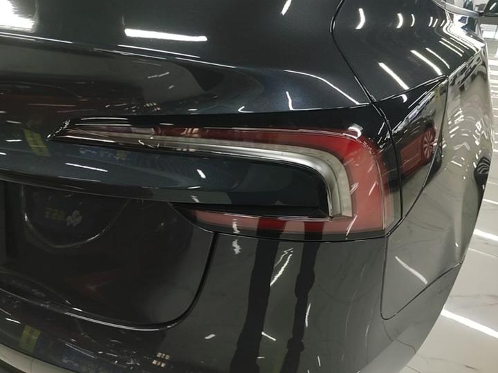 Model 3 2025 RWD photo 7