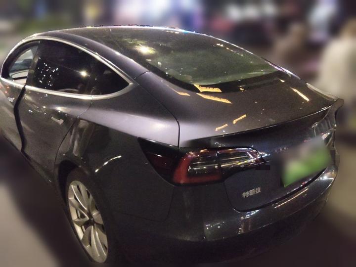 Model 3 2019 Standard Range RWD Upgraded photo 4