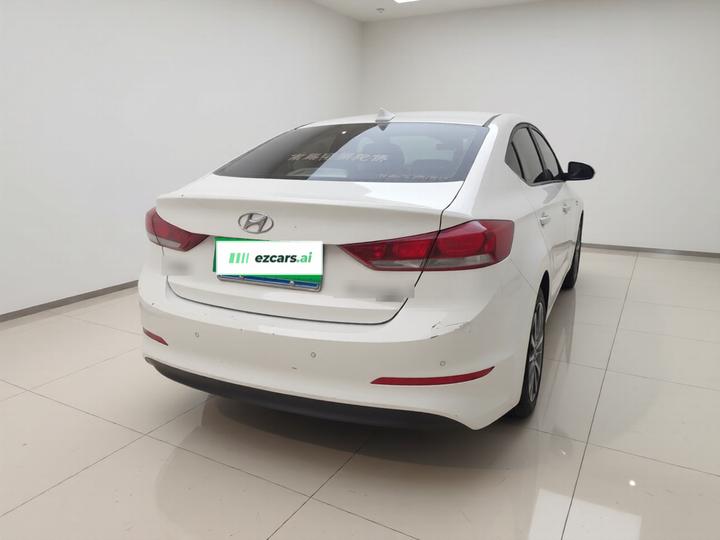 Elantra 2016 1.6L AT Smart Elite photo 4