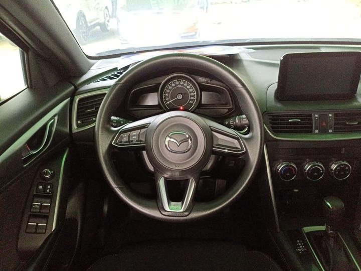 CX-4 2018 2.0L AT RWD China V photo 2