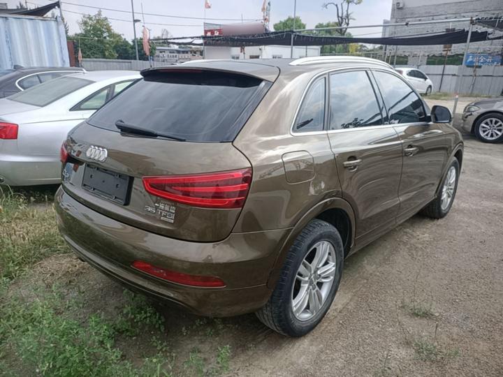 Q3 2015 35 TFSI quattro Tech photo 4