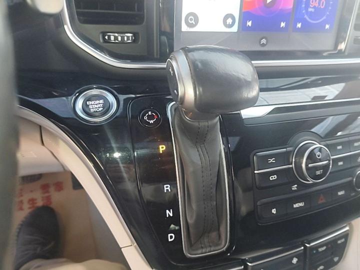 GAC Trumpchi M8 2018 320T Premium photo 6
