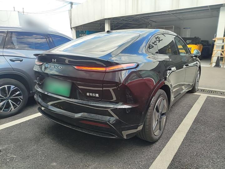 L60 2024 85kWh AWD photo 6