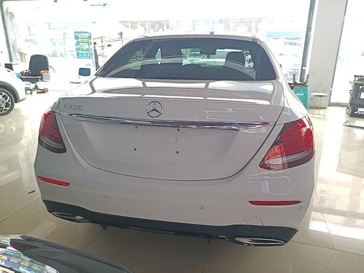 E-Class 2017 E 200 Sport photo 3