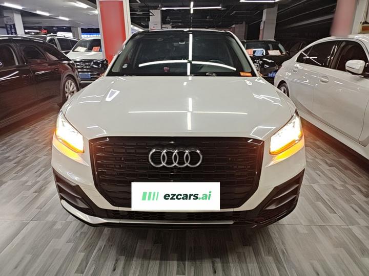 Q2L 2021 35 TFSI Progressive Dynamic photo 2