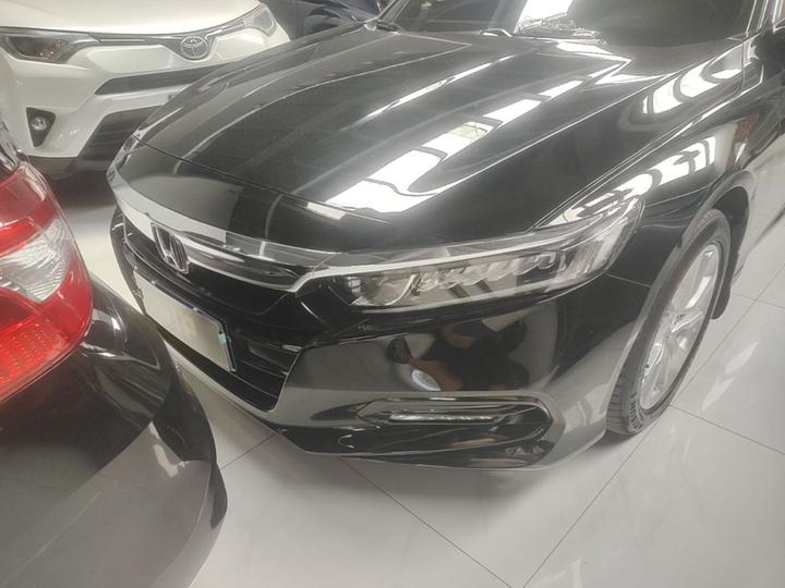Accord 2018 260TURBO Elite China VI photo 2