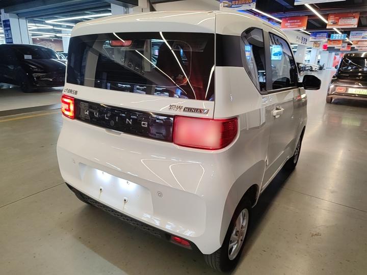 Hongguang MINIEV 2020 LFP photo 4