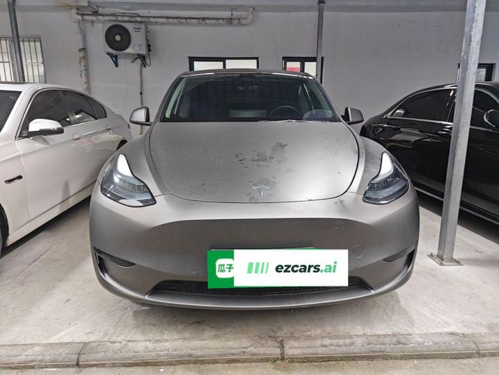 Model Y 2022 Facelift RWD photo 2