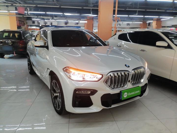 X6 2020 xDrive40i M Sport Package photo 3