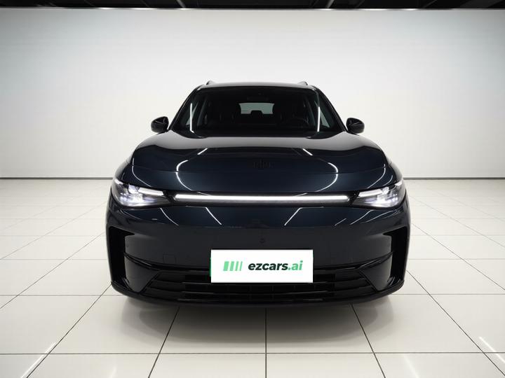 Leapmotor C16 2024 EREV 200 Exclusive photo 2