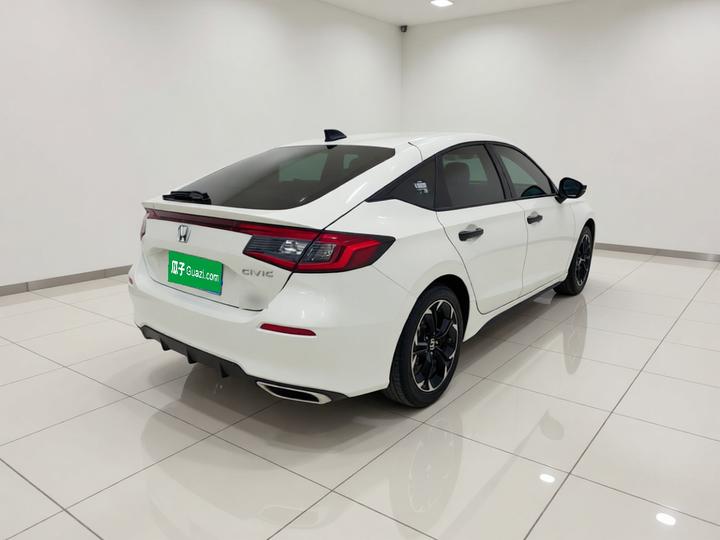 Civic 2023 HATCHBACK 240TURBO CVT photo 6