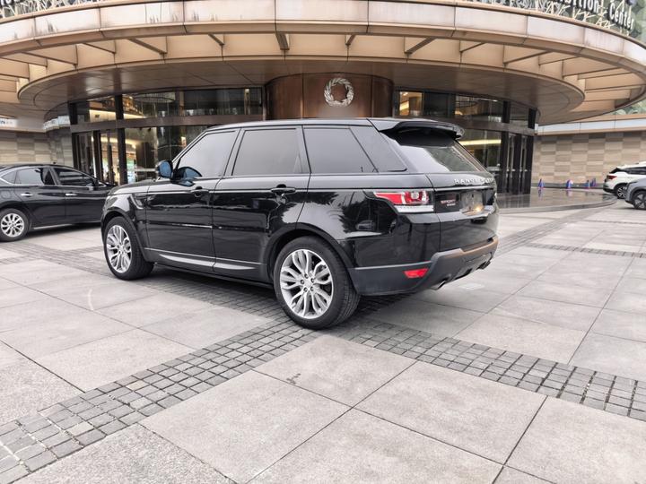 Range Rover Sport 2015 3.0 SC V6 HSE DYNAMIC photo 4