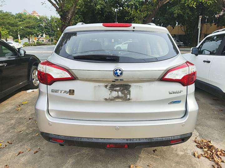 T70 2015 2.0L CVT photo 3