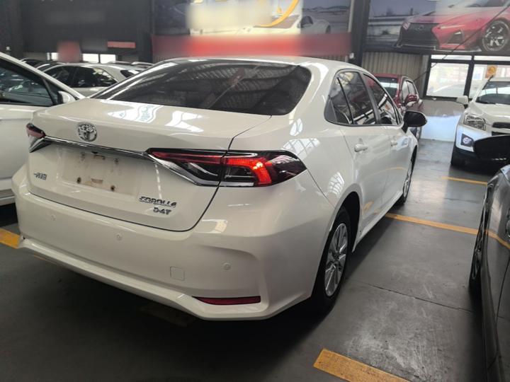 Corolla 2019 1.2T S-CVT GL-i Elite photo 4