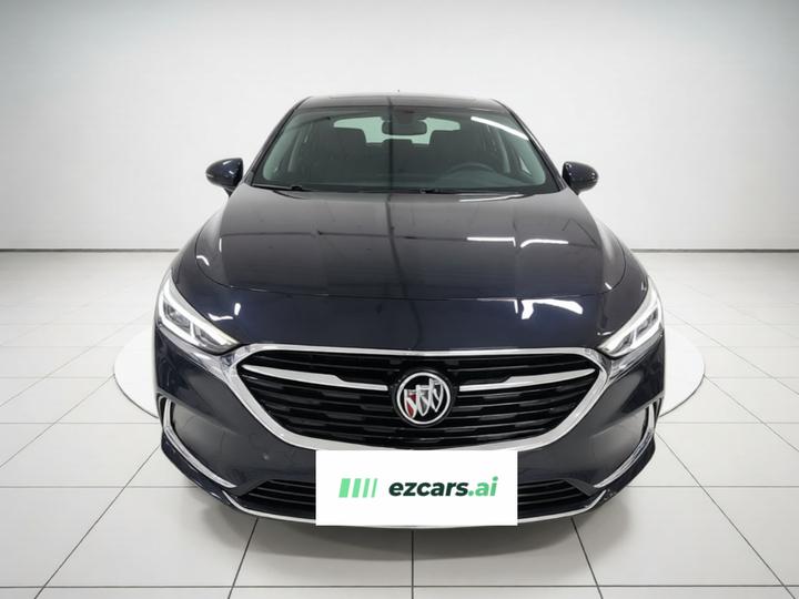 LaCrosse 2022 652T Luxury photo 2