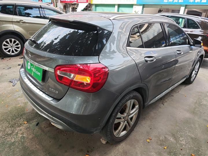 GLA 2016 GLA 200 Dynamic photo 4