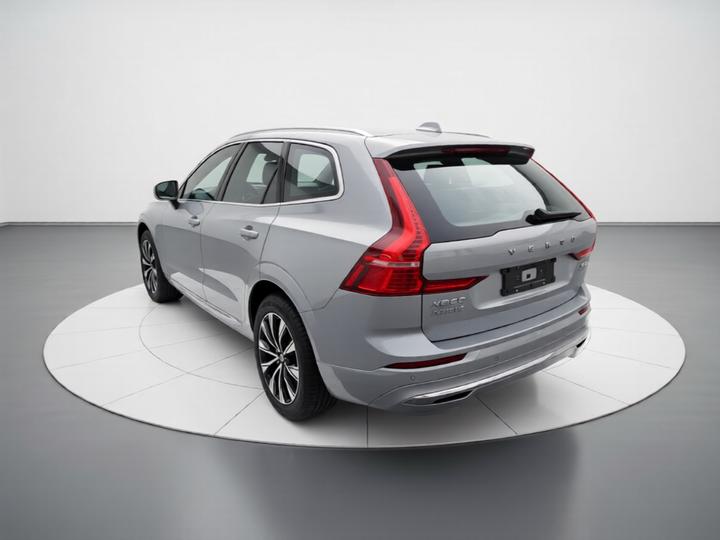 XC60 2025 B5 AWD Luxury photo 4