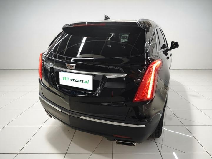 XT5 2018 25T Luxury photo 3