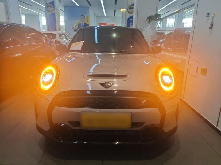 2023 Facelift 2.0T COOPER S 5-Door photo 2