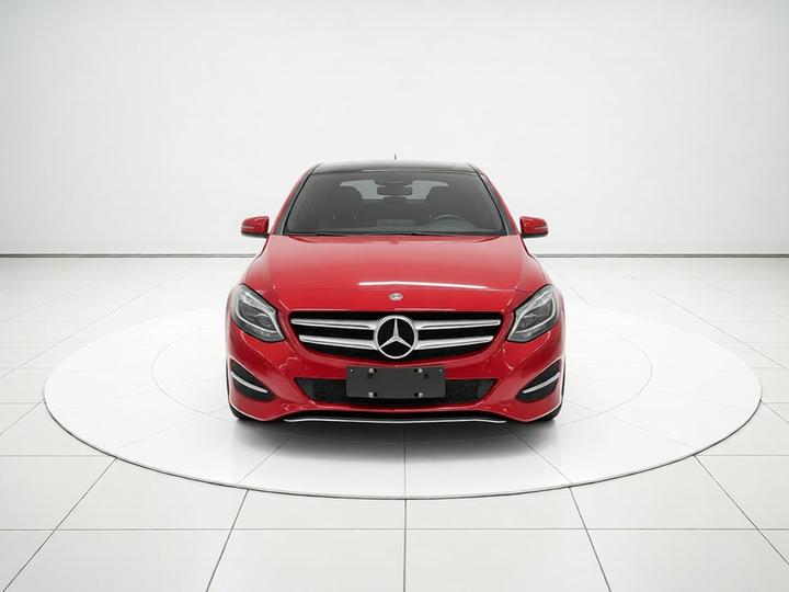 B-Class 2019 B 200 Dynamic photo 2