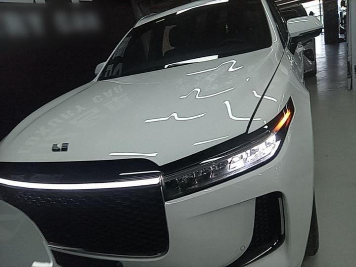 Li Auto ONE 2020 EREV 6-Seater photo 2