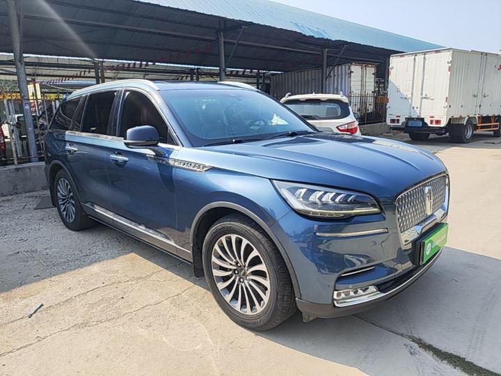 Aviator Imported 2020 3.0T V6 photo 3