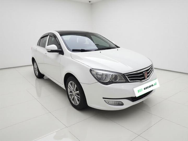 350 2015 1.5L MT Luxury photo 3