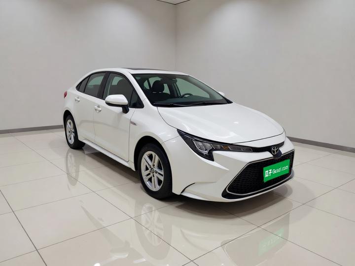Levin 2021 185T CVT Luxury photo 3
