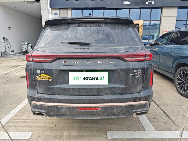 2023 400T AWD 7-Seater photo 3