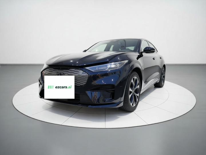 2021 RWD Luxury Long Range